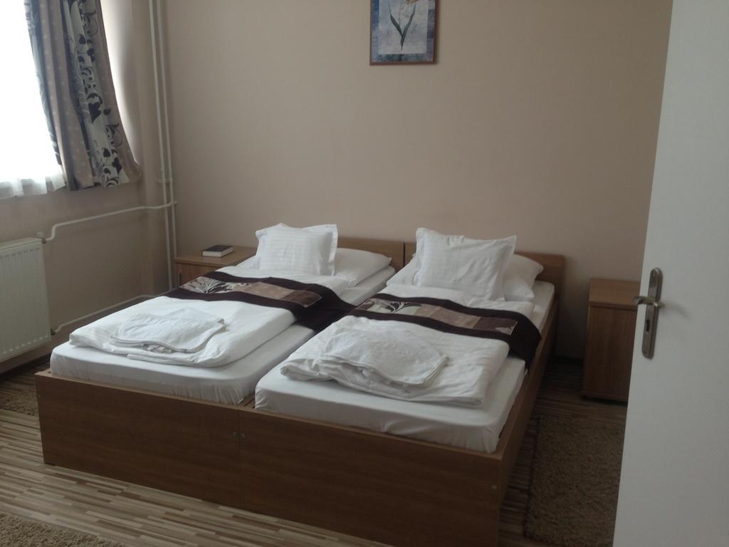 Vasvirag Hotel Celldomolk Room photo